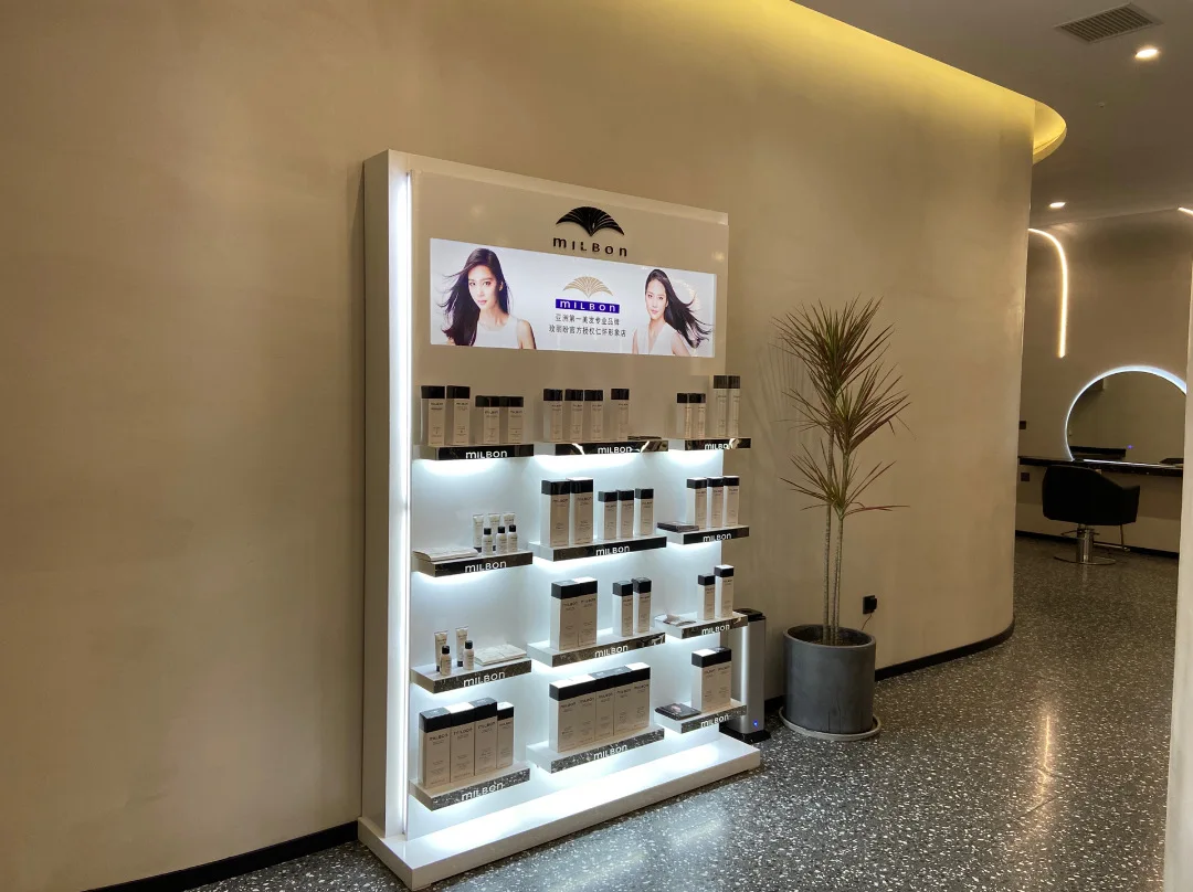 Makyaj Vitrini Perakende Mağaz - Interior Design Nail Salon incelemesi ve fiyatı