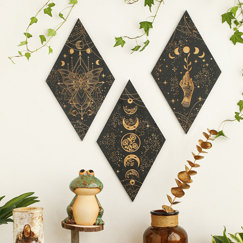 Geometrik Oymalı Ahşap Üçgen D - Geometric Shelf Triangle incelemesi ve fiyatı